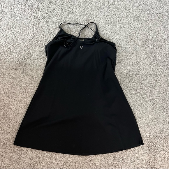 Hollister Tennis Dress - Picture 2 of 3